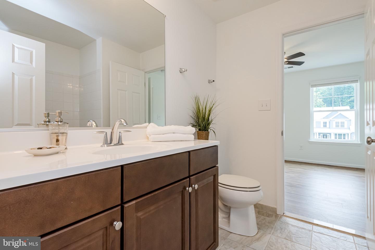 6811 Morning Glory Trl Property Photo 37