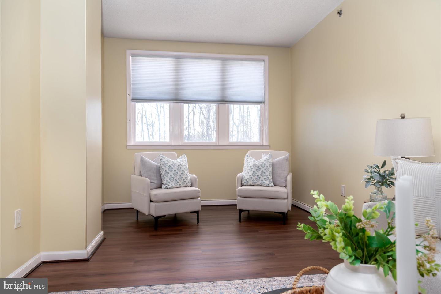 930 Astern Way #405 Property Photo 7
