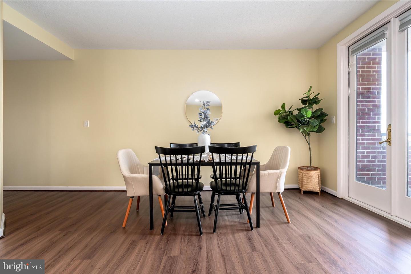 930 Astern Way #405 Property Photo 9