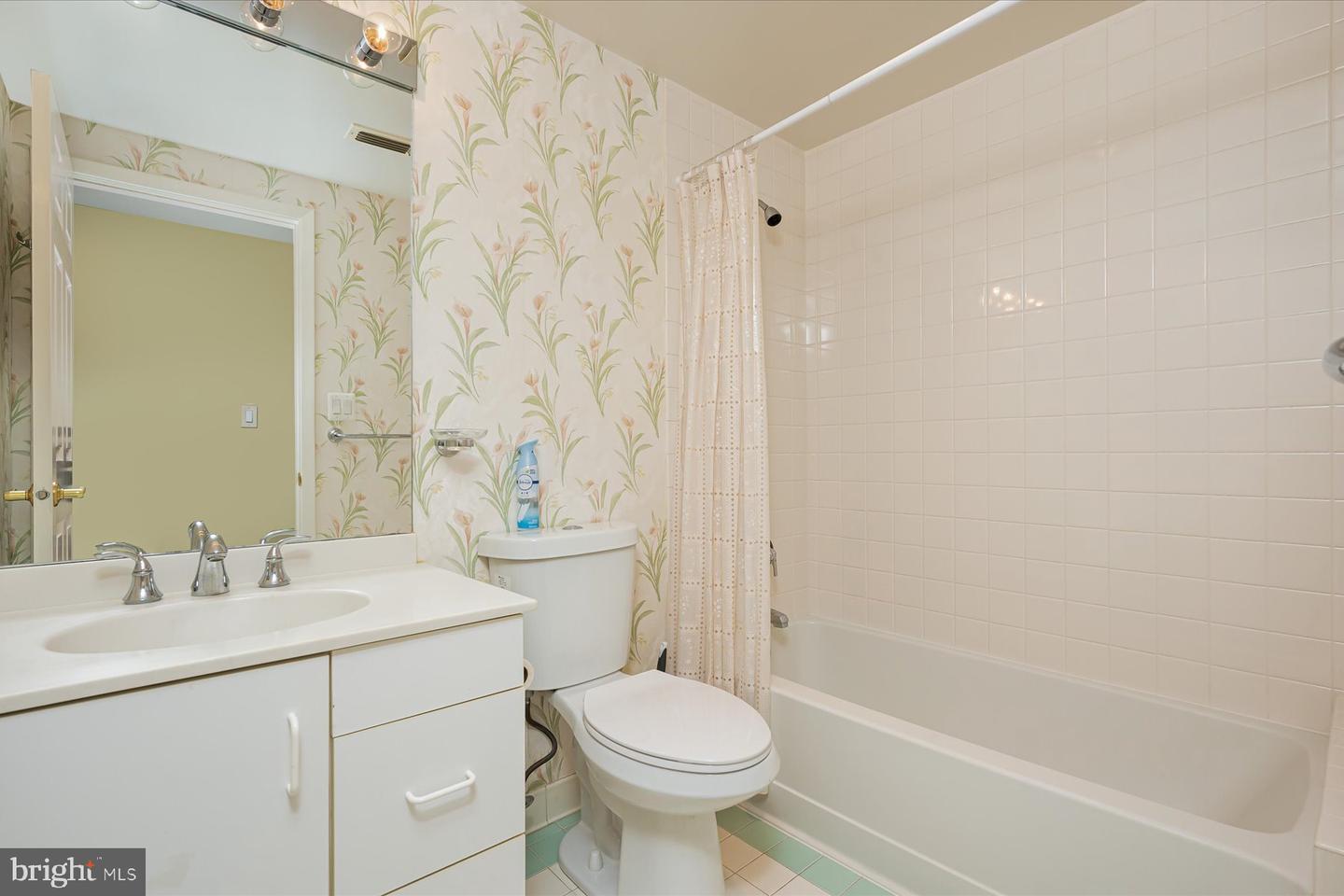 930 Astern Way #405 Property Photo 21