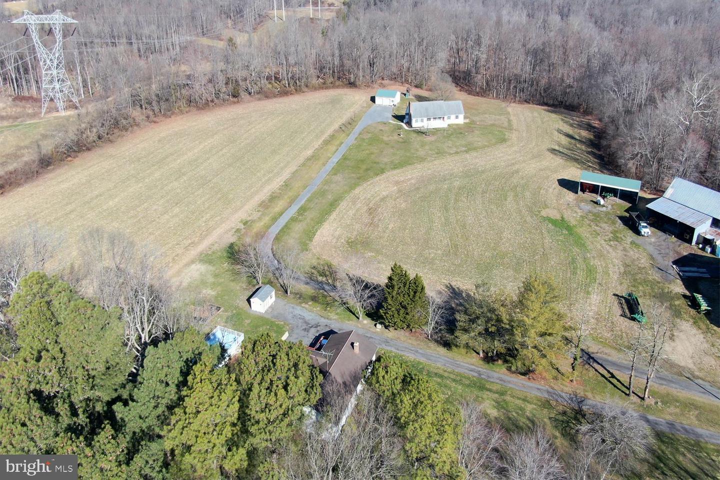 122 Valley View Farm Ln Property Photo 4