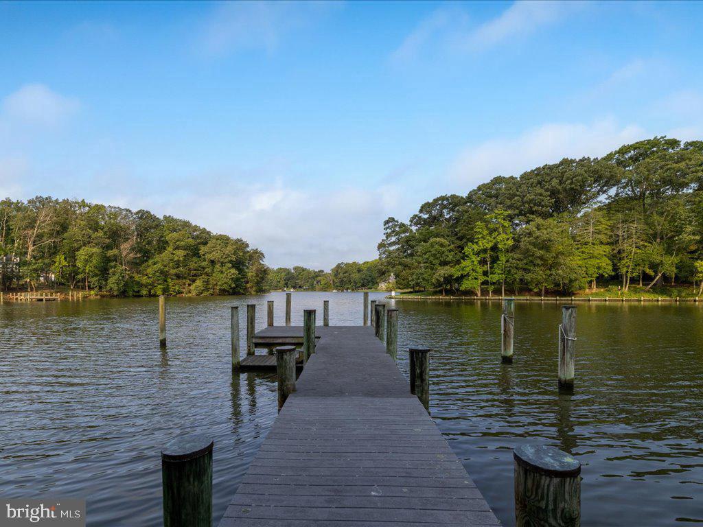 1718 Holly Beach Farm Rd Property Photo 1