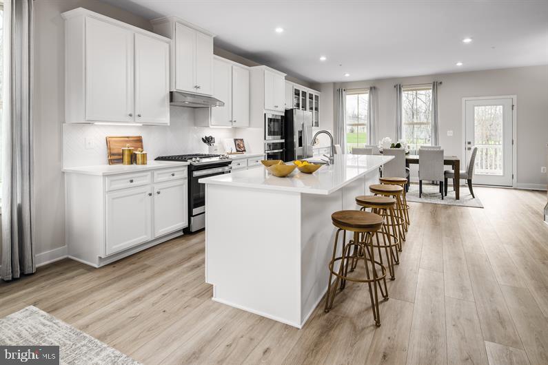 Woodgate Cir #cadence Property Photo 4