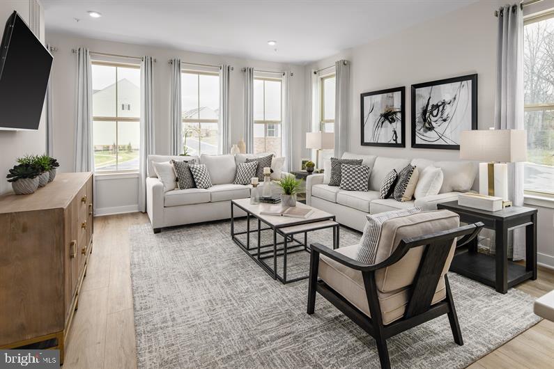 Woodgate Cir #cadence Property Photo 8