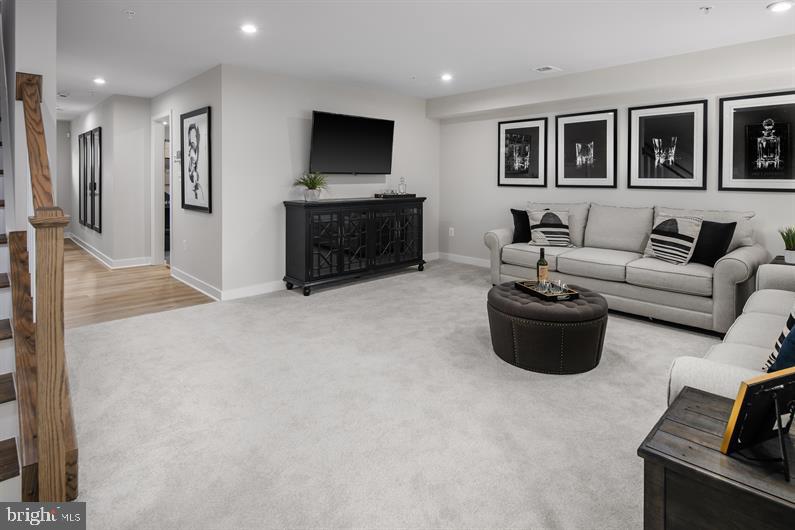 Woodgate Cir #cadence Property Photo 14