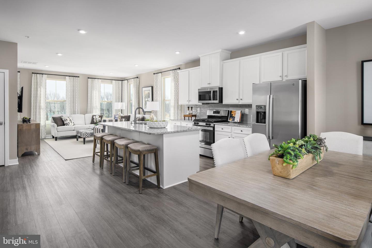 Woodgate Cir #ballad Property Photo 8