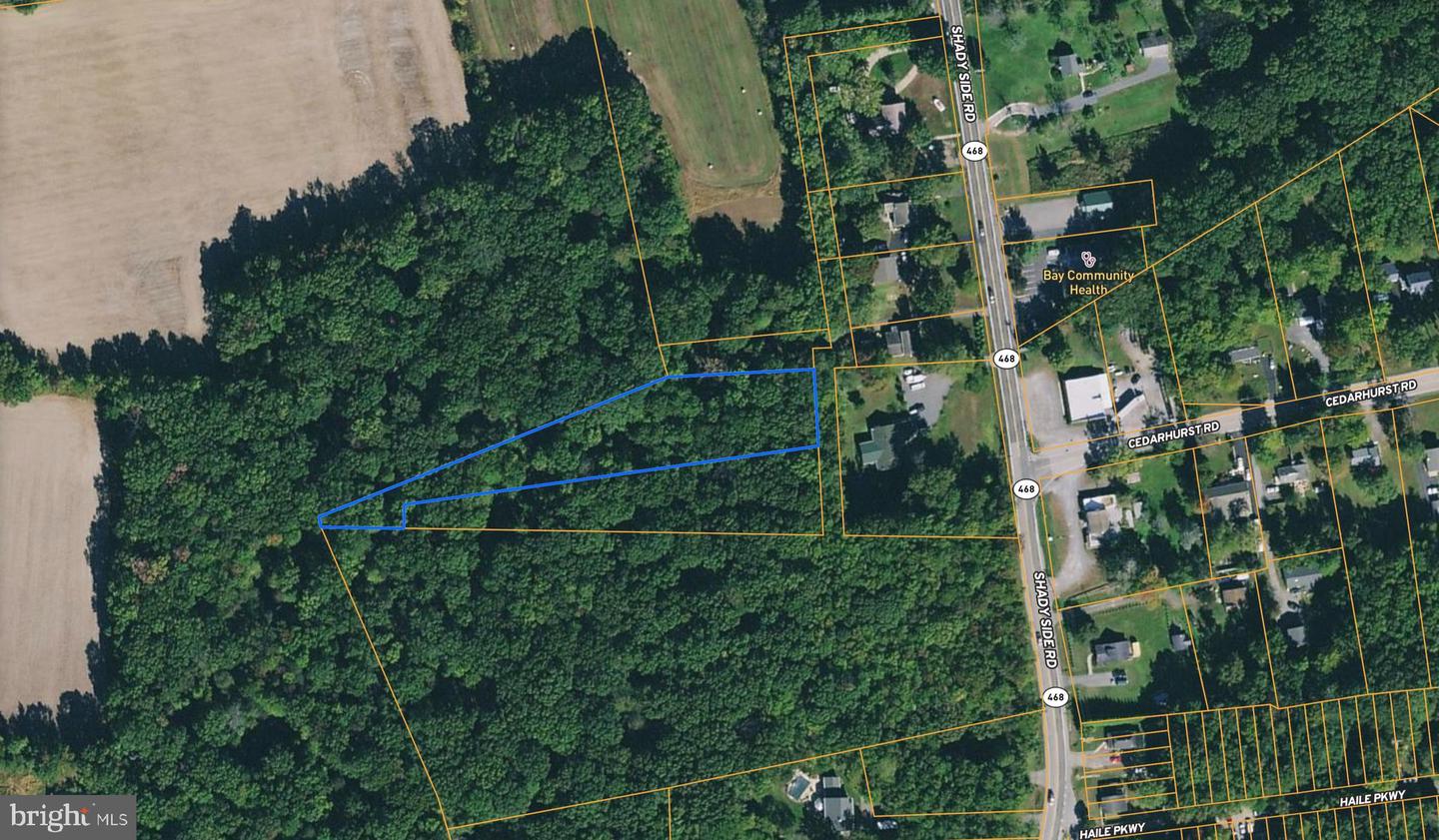 6152 Shady Side Rd Property Photo 2