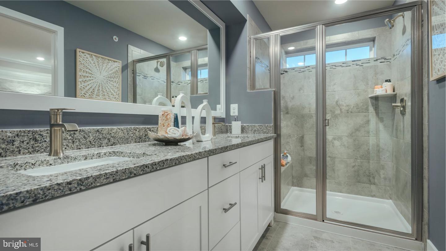 6819 Winterhill Ln Property Photo 13