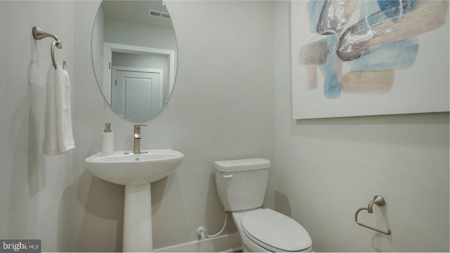 6819 Winterhill Ln Property Photo 14