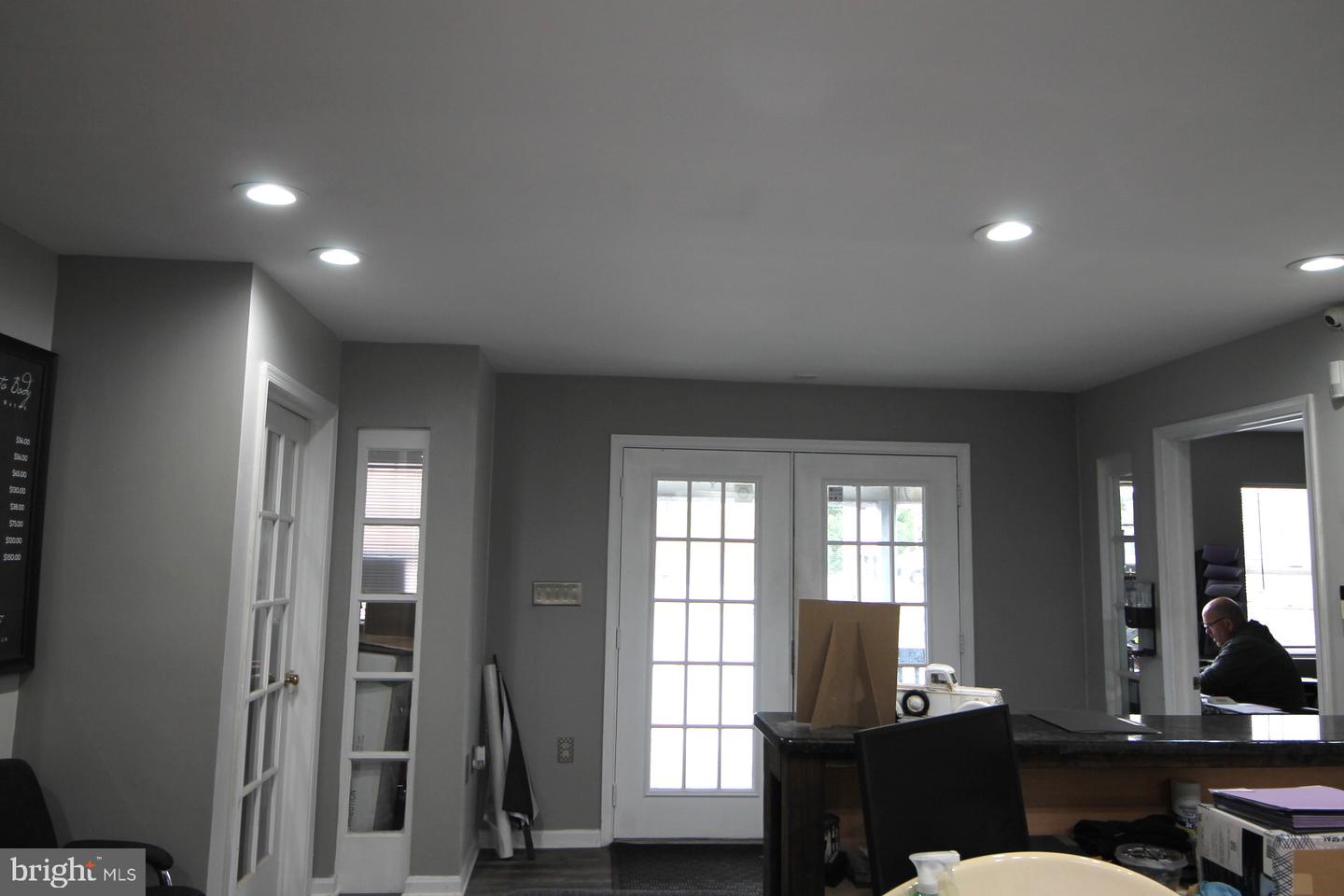 8012 Fort Smallwood Rd Property Photo 13