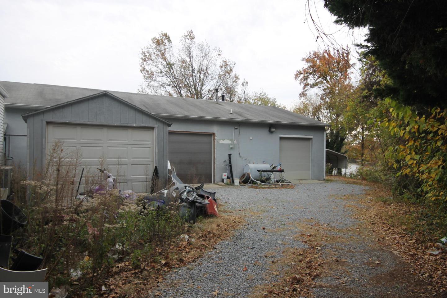 8012 Fort Smallwood Rd Property Photo 54
