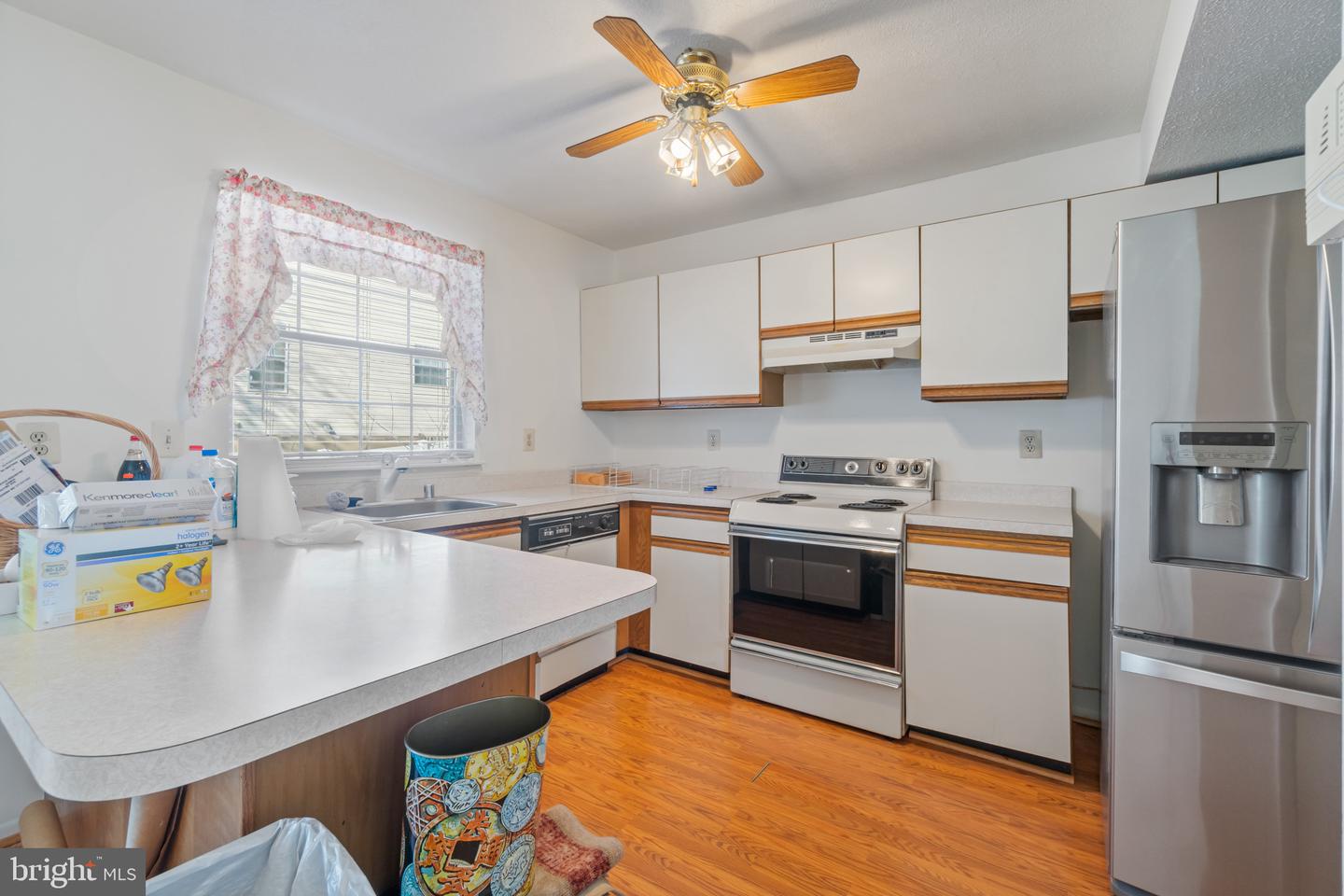 8078 Outing Ave Property Photo 10