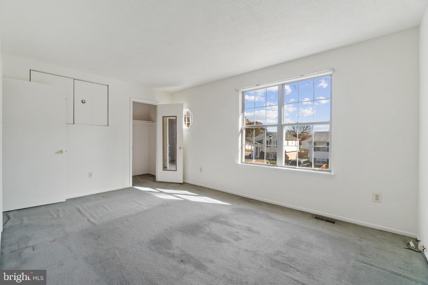 8078 Outing Ave Property Photo 12