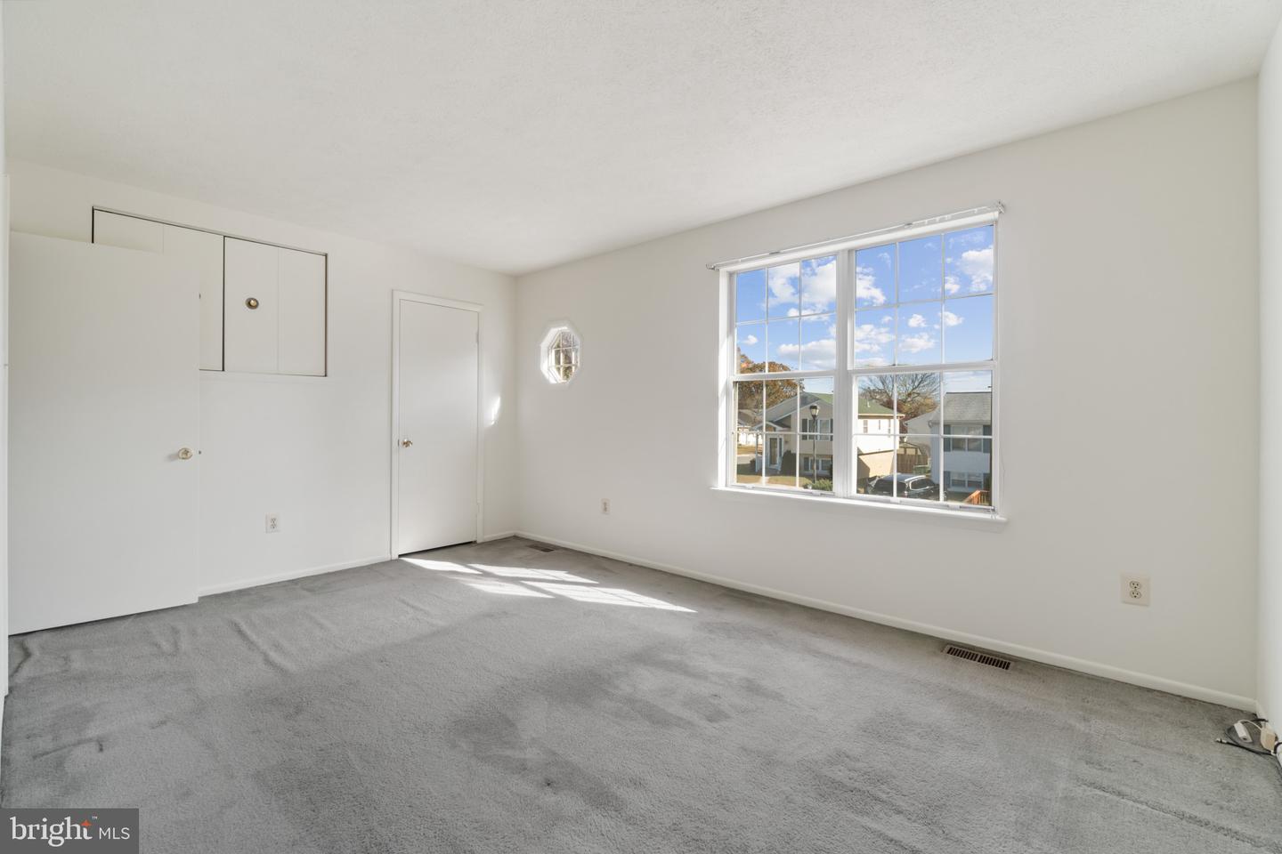 8078 Outing Ave Property Photo 13