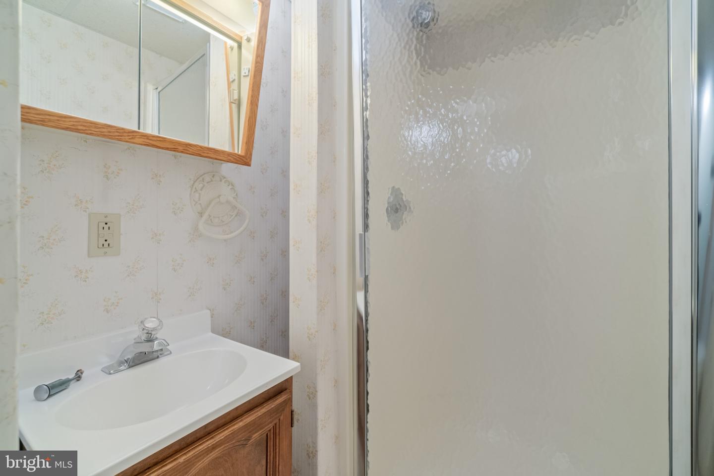 8078 Outing Ave Property Photo 23