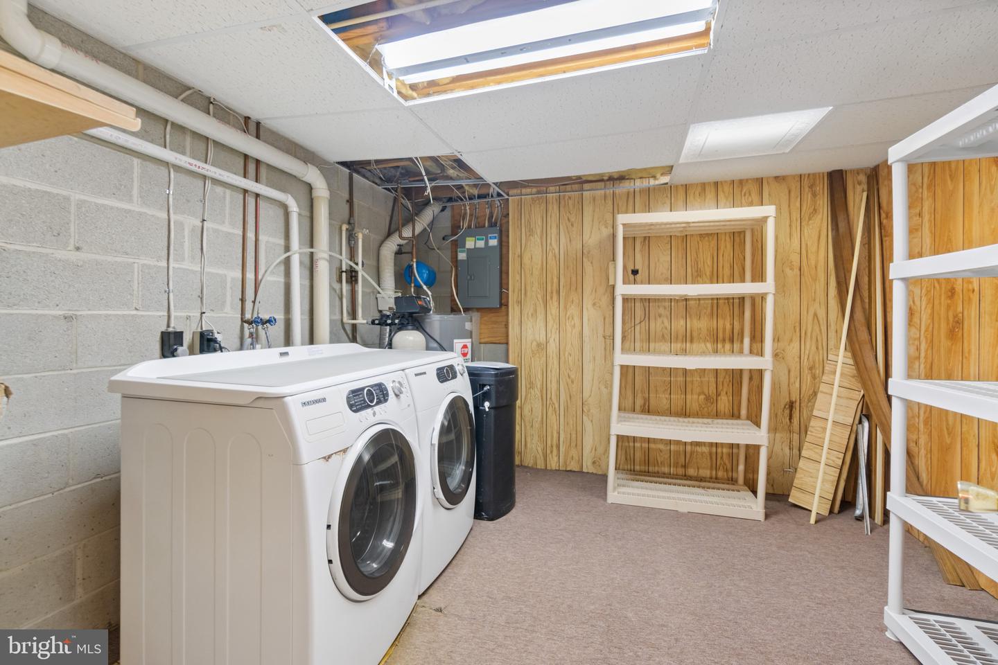 8078 Outing Ave Property Photo 26