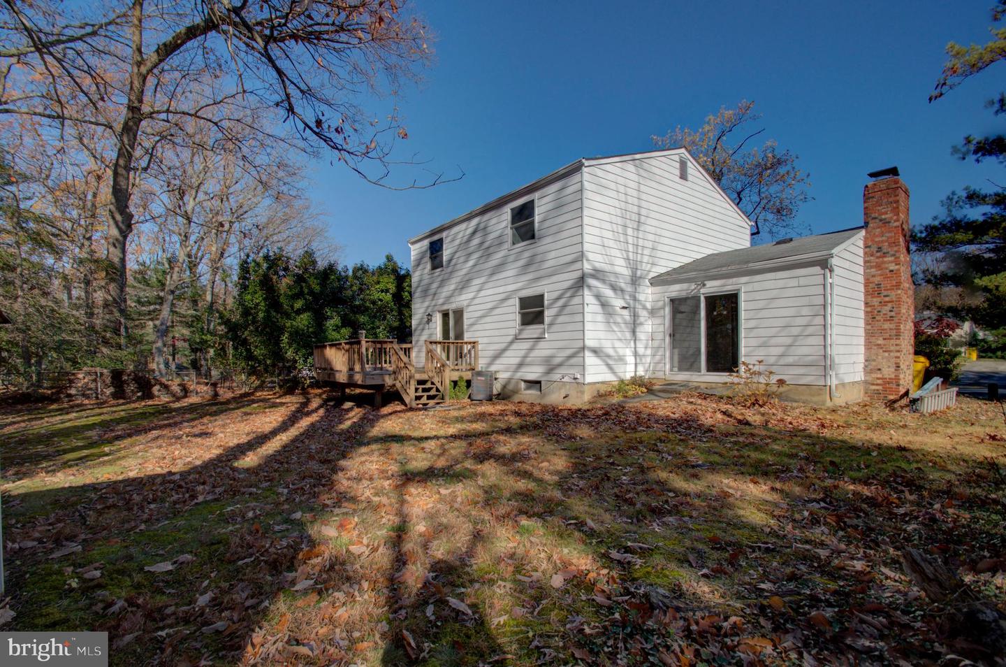 818 Macsherry Dr Property Photo 4