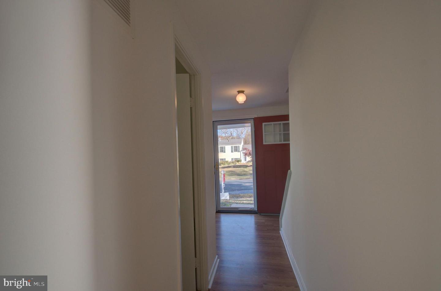 818 Macsherry Dr Property Photo 7