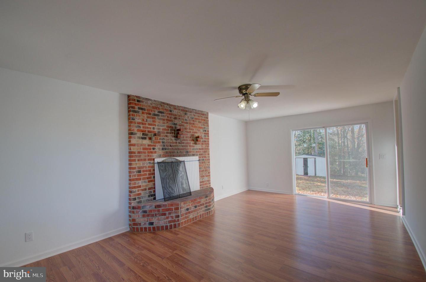 818 Macsherry Dr Property Photo 24