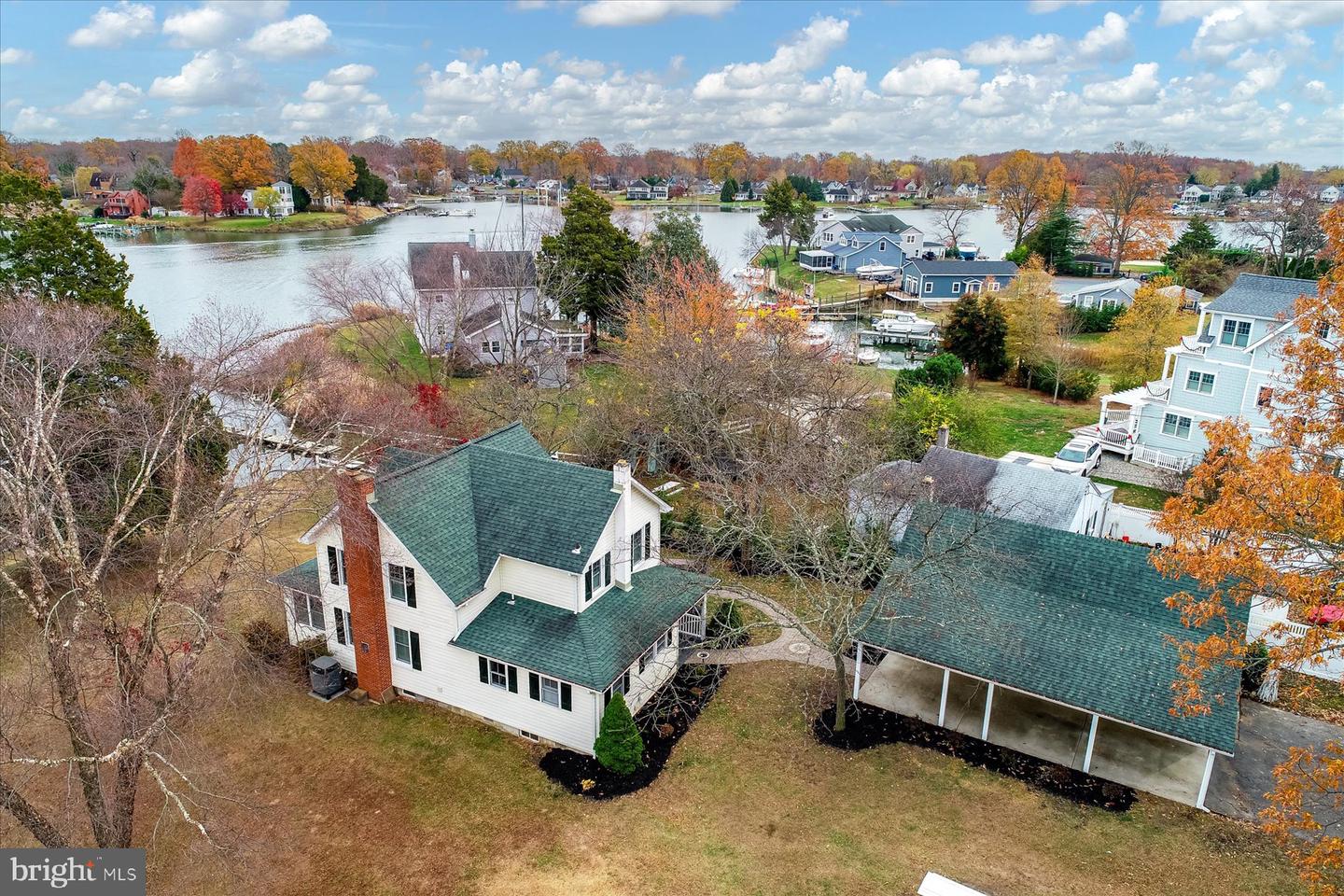 1011 Skiff Cove Rd Property Photo 1