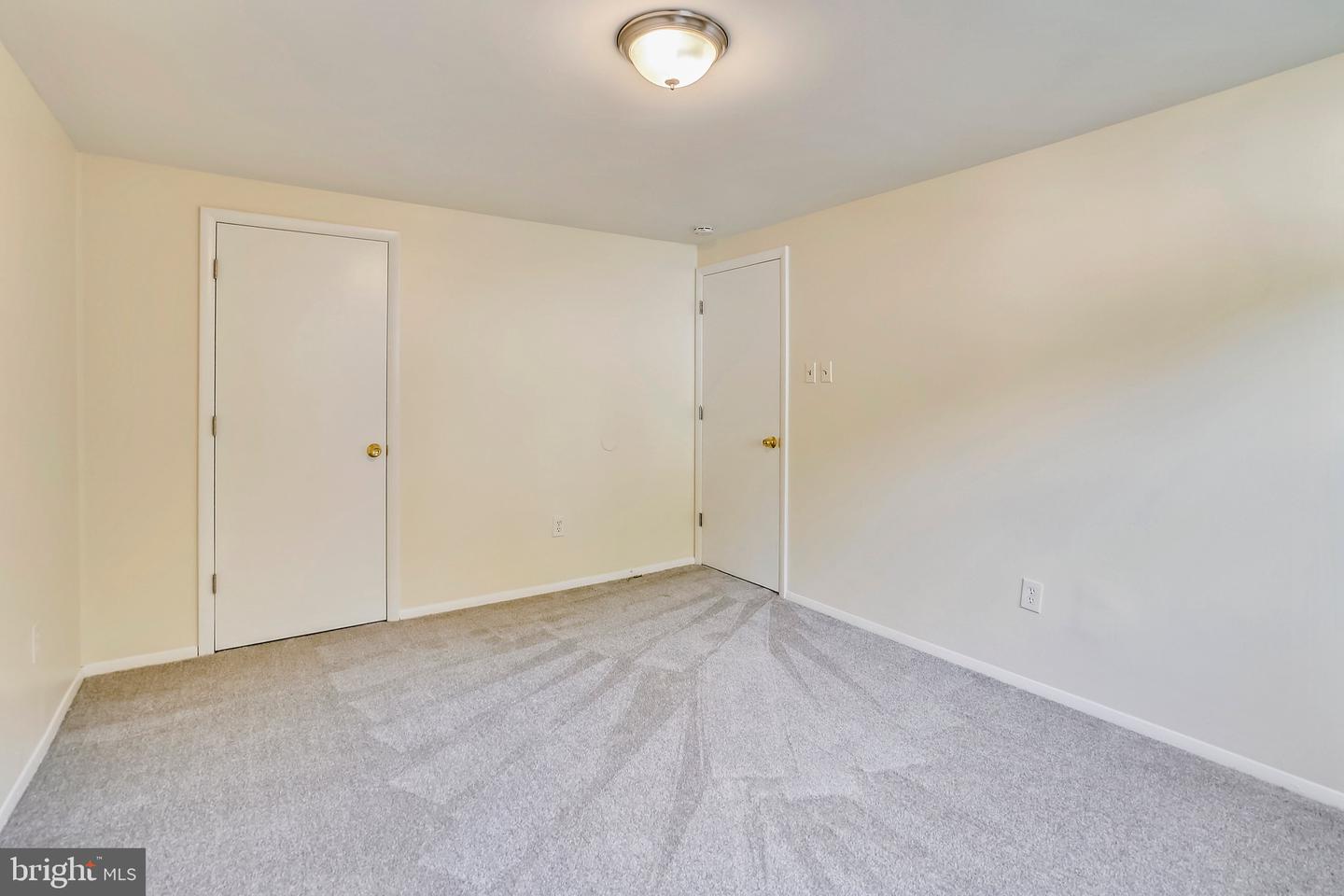1727 Fernham Ct Property Photo 15