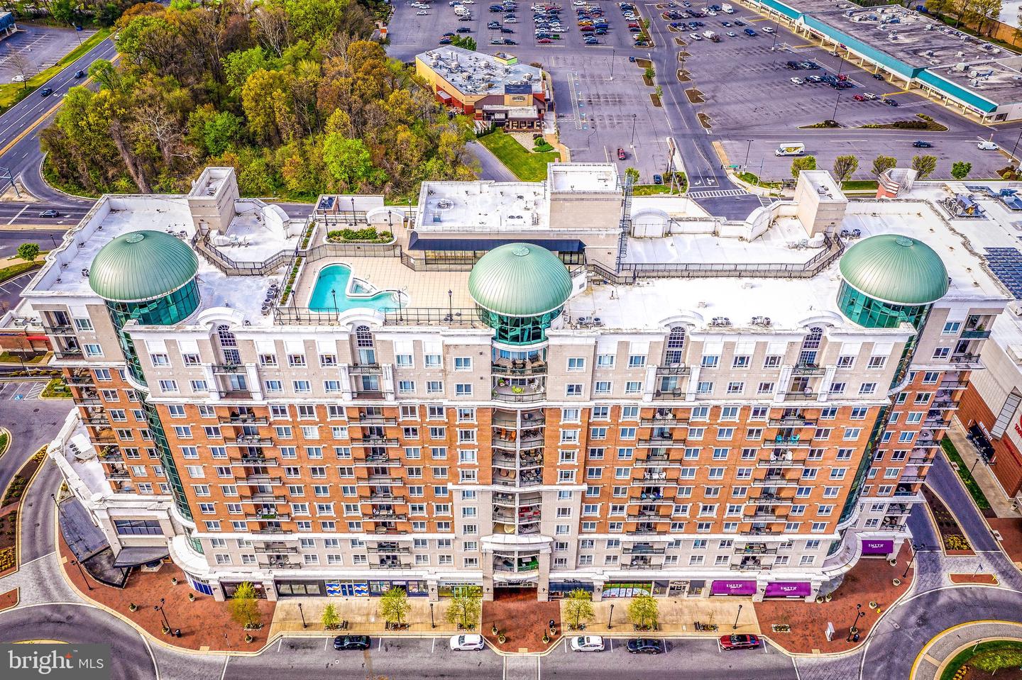 1915 Towne Centre Blvd #502 Property Photo 1