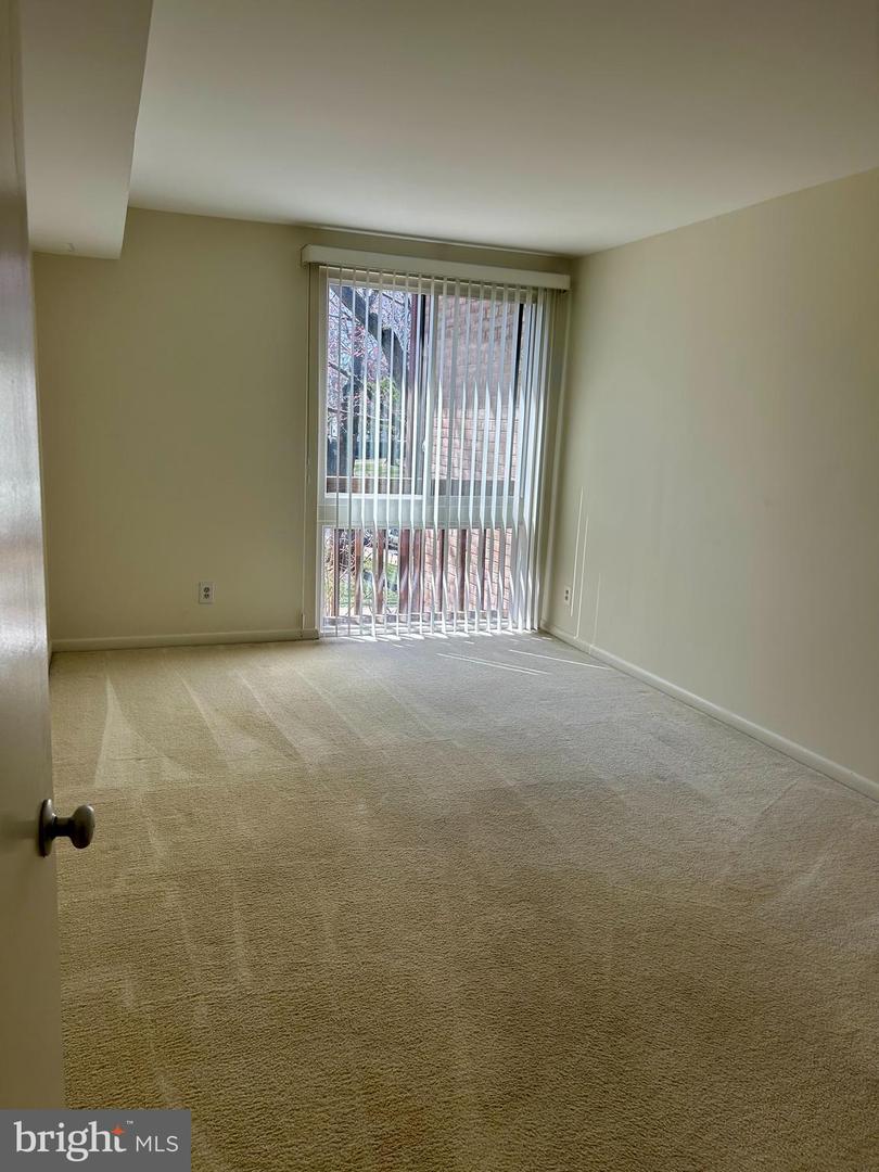 763-c Fairview Ave #763 C Property Photo 9