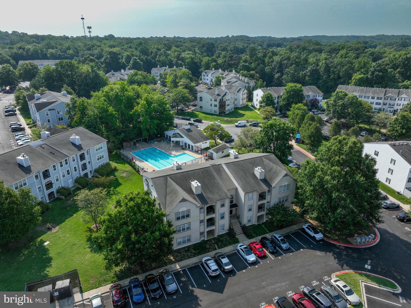 10-f Hearthstone Ct #f Property Photo