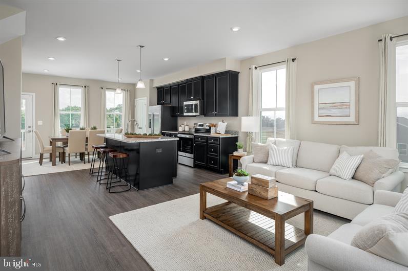 Tanbridge Ln #aria Property Photo 7