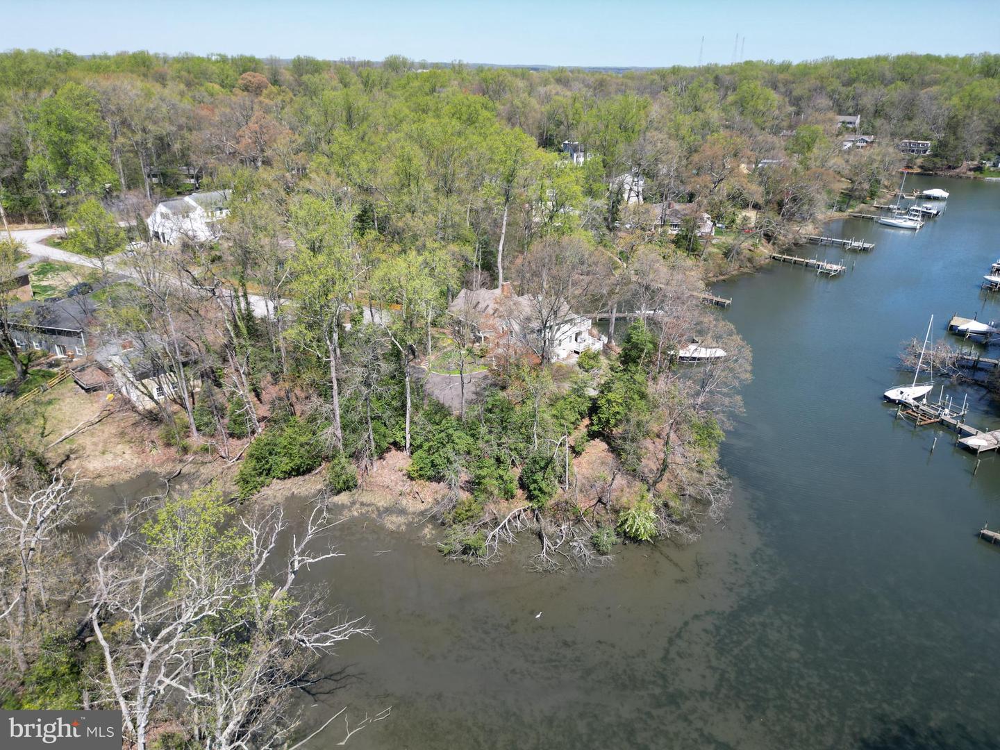 1009 Dulaney Ln Property Photo 1