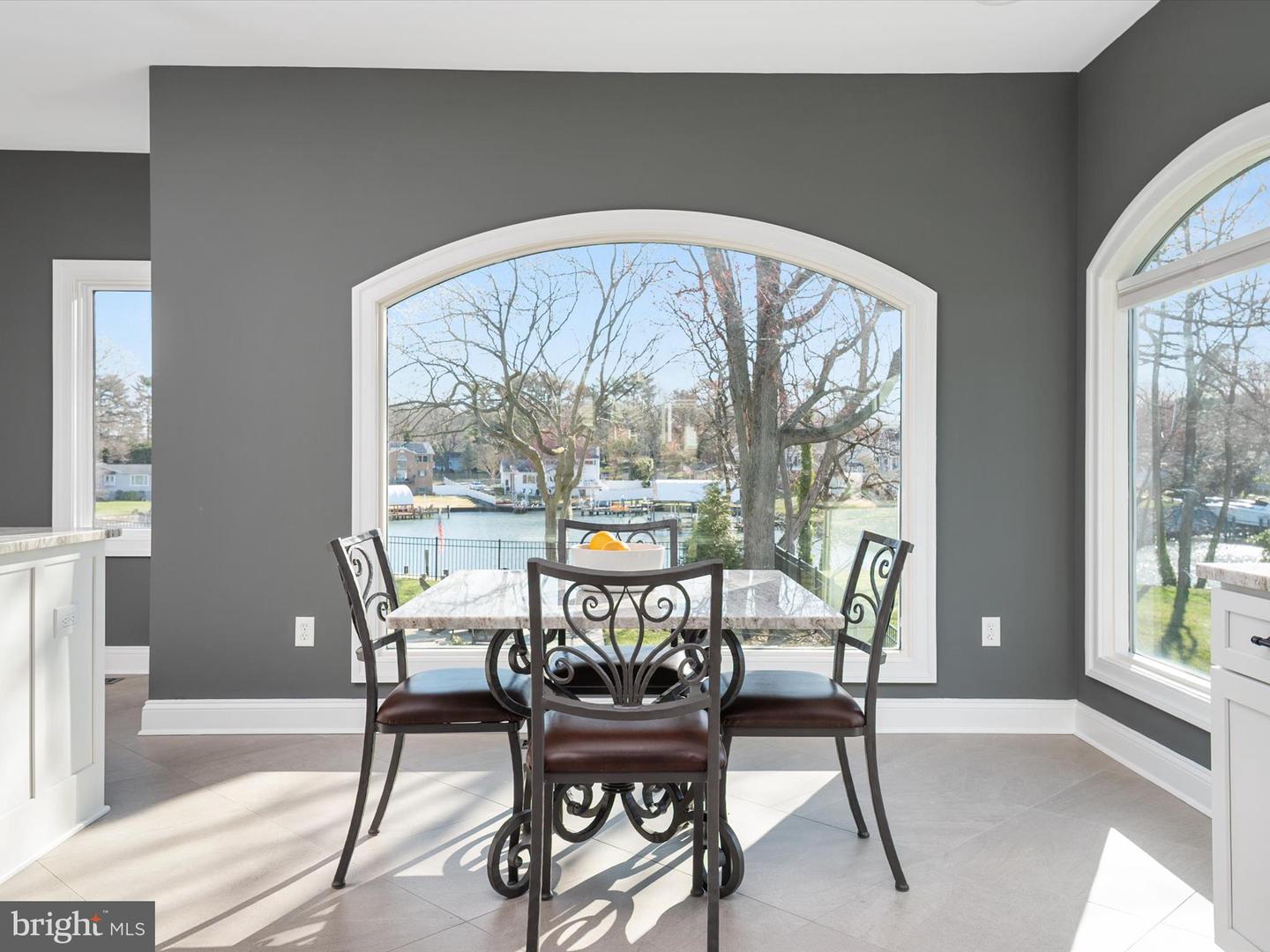 4083 Waterview Dr Property Photo 15