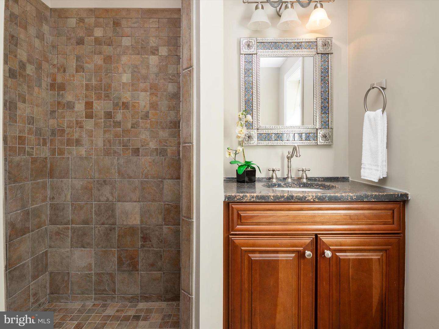 4083 Waterview Dr Property Photo 47