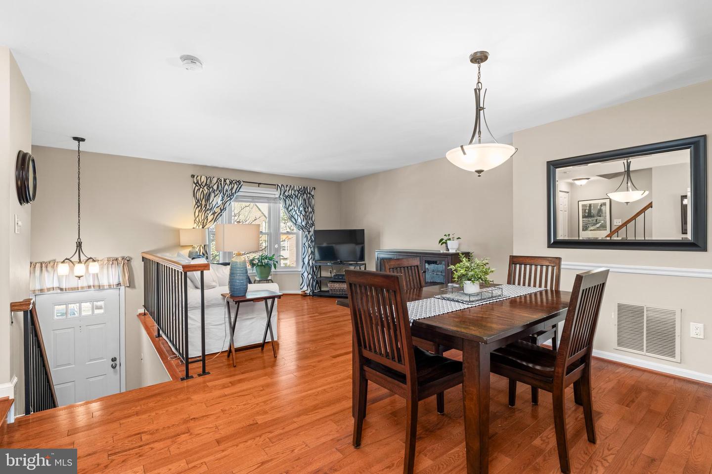 1625 Howard Chapel Ct Property Photo 1