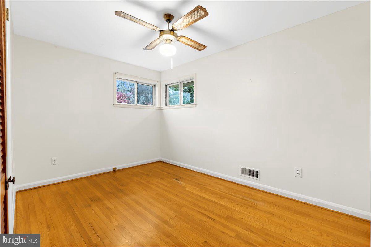 523 Kent Cir Property Photo 14