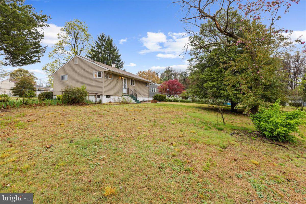 523 Kent Cir Property Photo 24