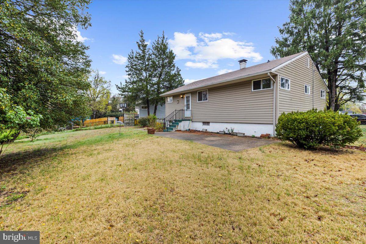 523 Kent Cir Property Photo 25