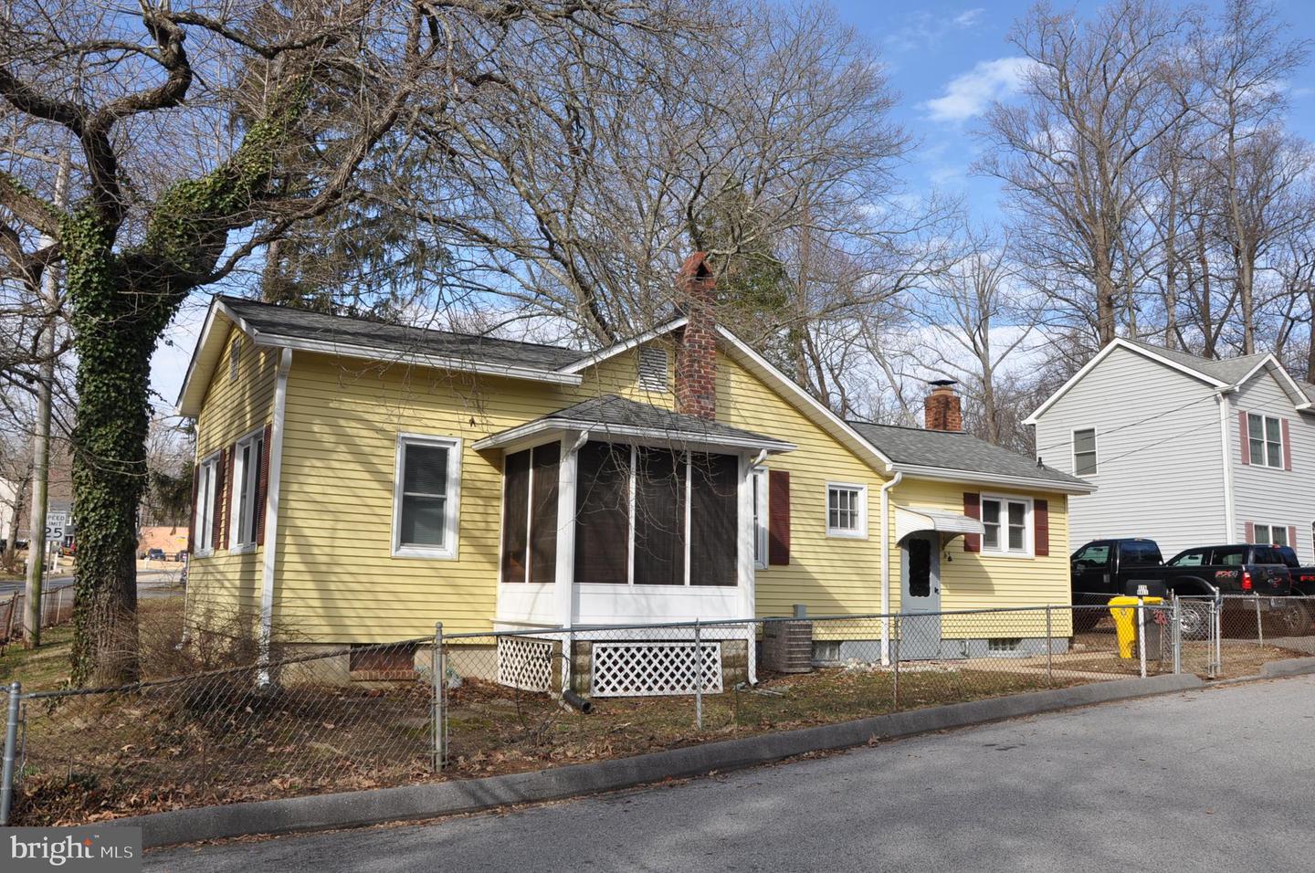376 Hall Rd Property Photo