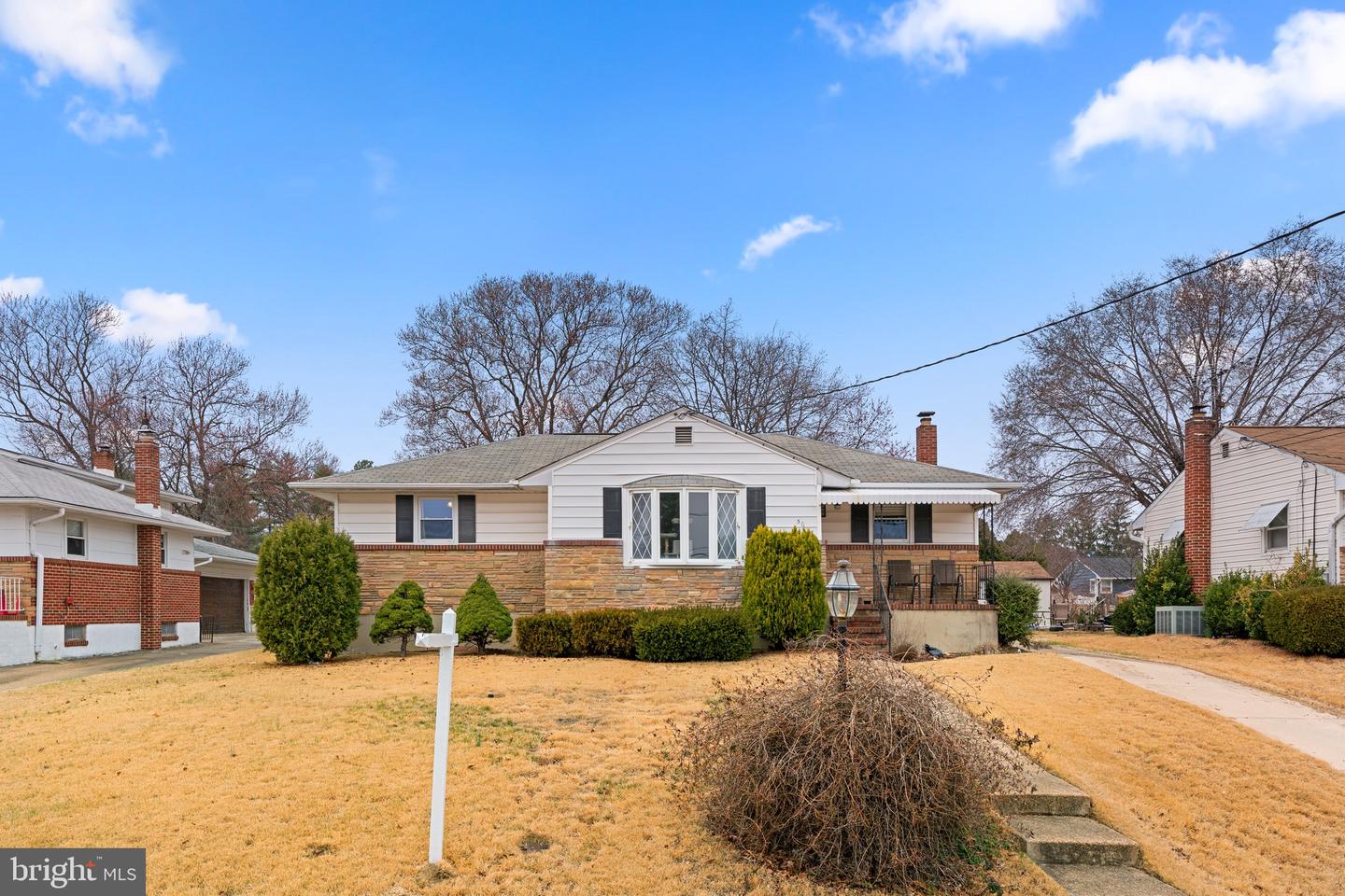 50 Glendale Ave Property Photo