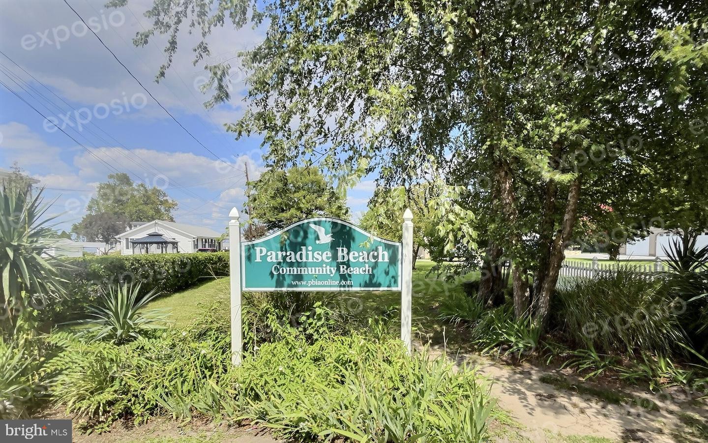 Bush Ave Property Photo 10