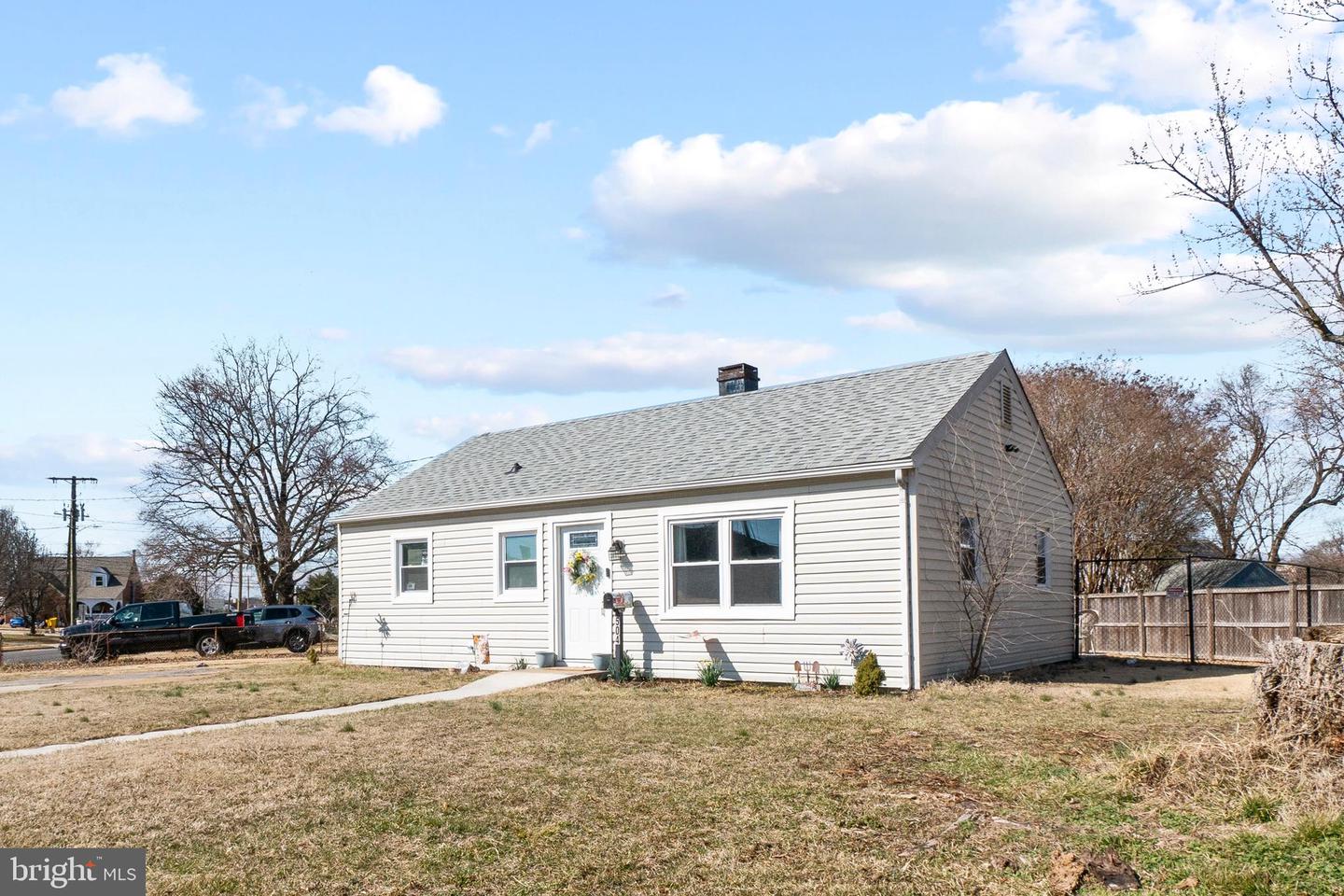 504 Delaware Ave Property Photo