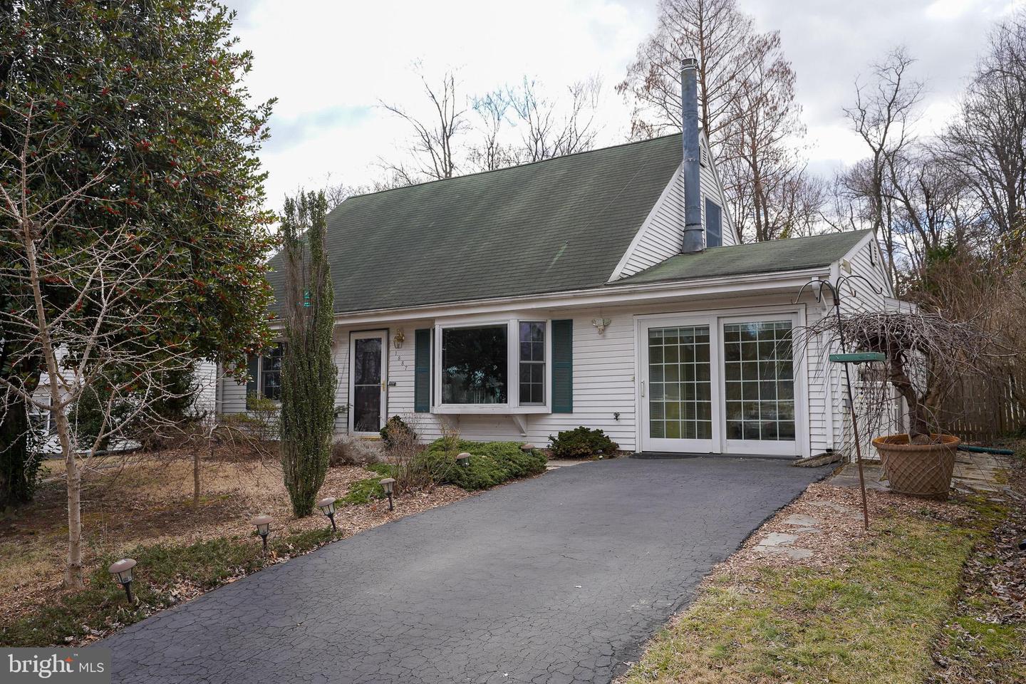 1887 Alderney Ct Property Photo