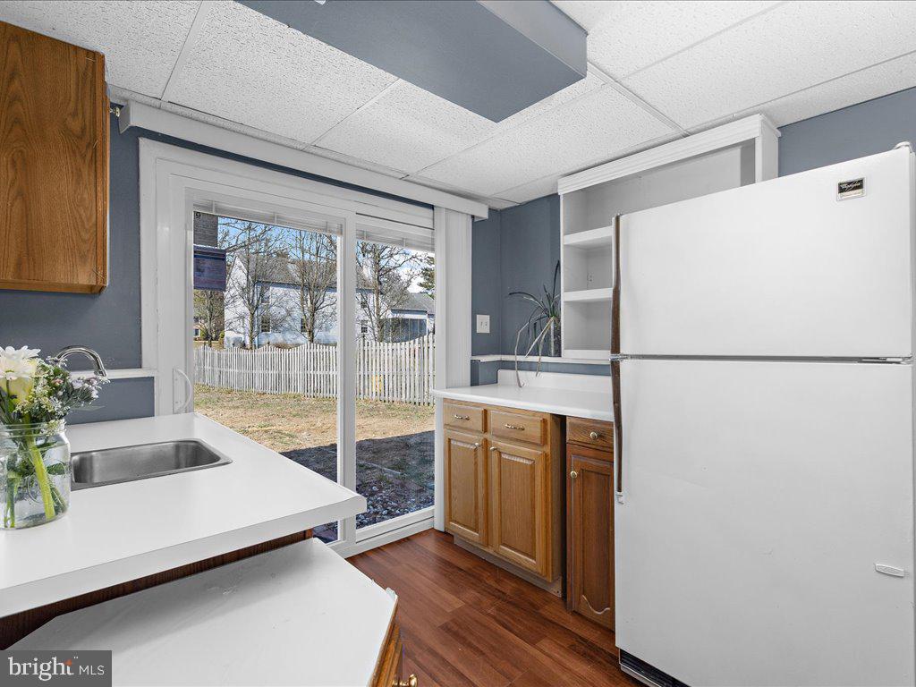7806 Walnut Tree Rd Property Photo 8
