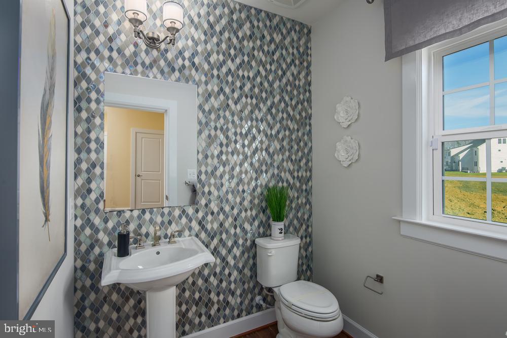 2650 Mariposa Ct #all Ages Property Photo 12