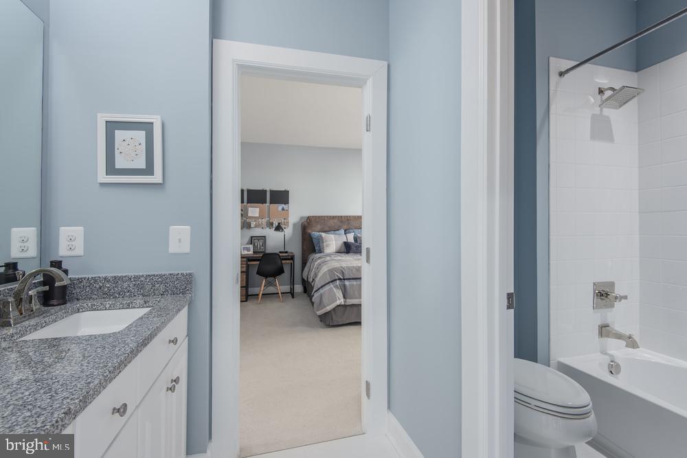 2650 Mariposa Ct #all Ages Property Photo 19