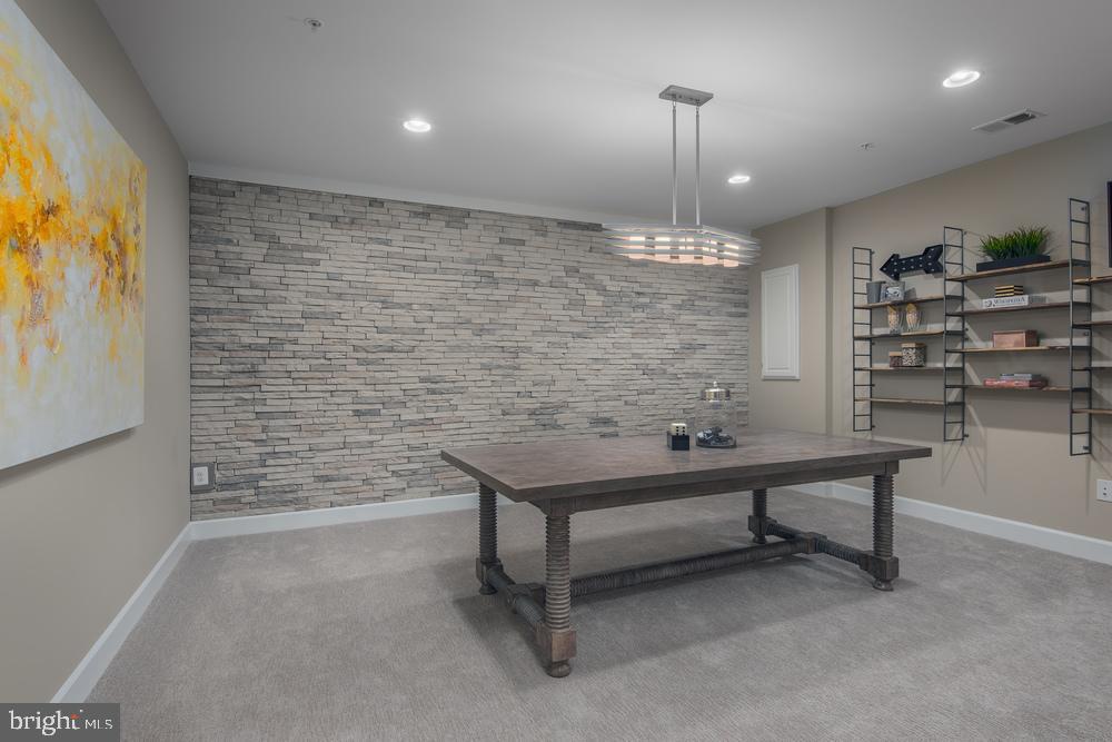 2650 Mariposa Ct #all Ages Property Photo 21