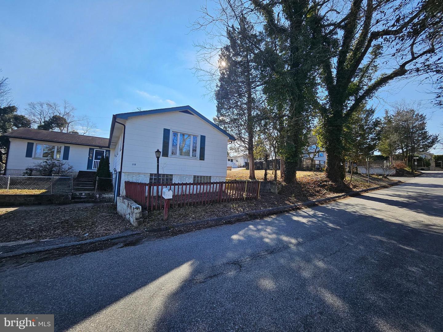 110 Woodside Rd Property Photo 29
