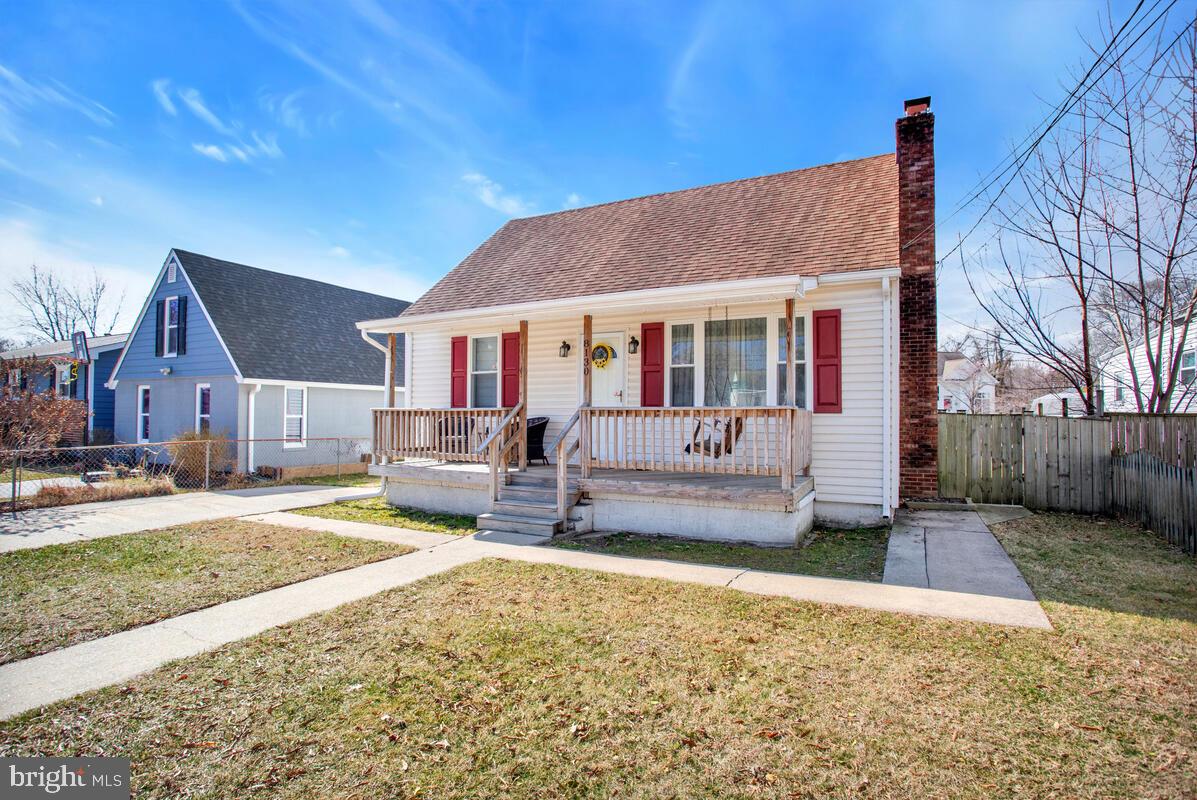 8130 Edgewater Rd Property Photo