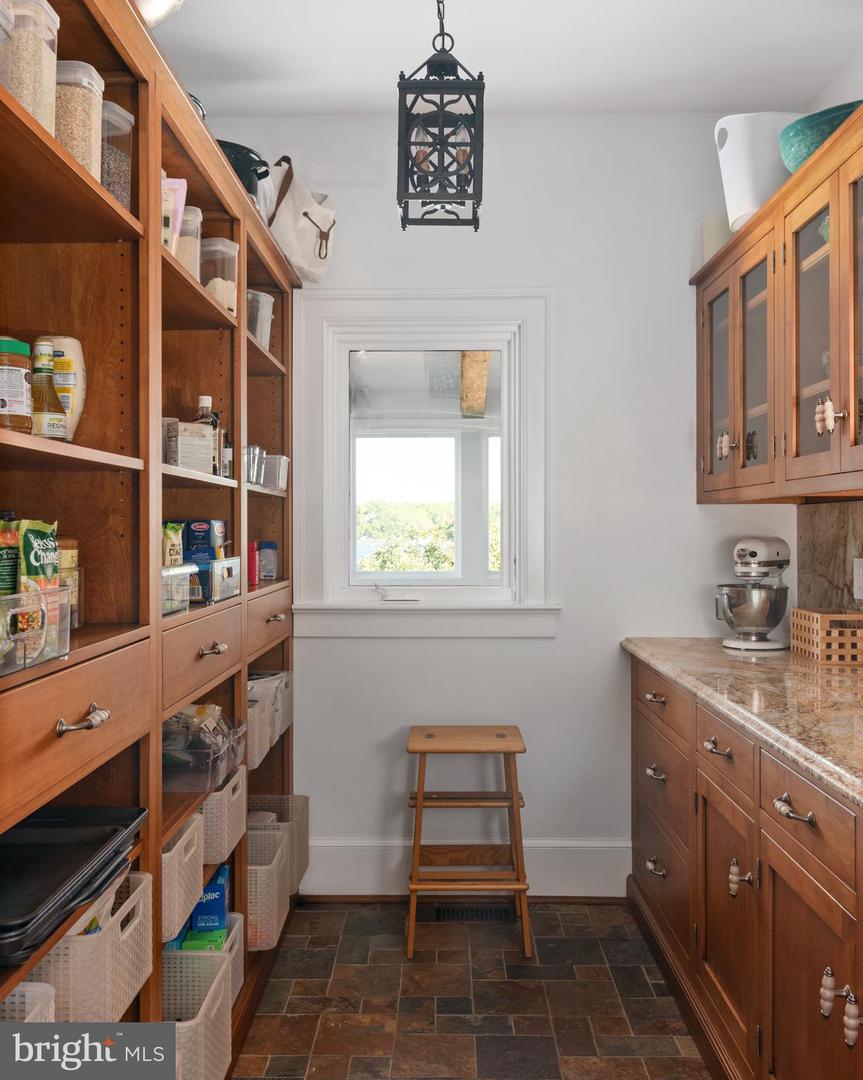 803 Coachway Property Photo 45