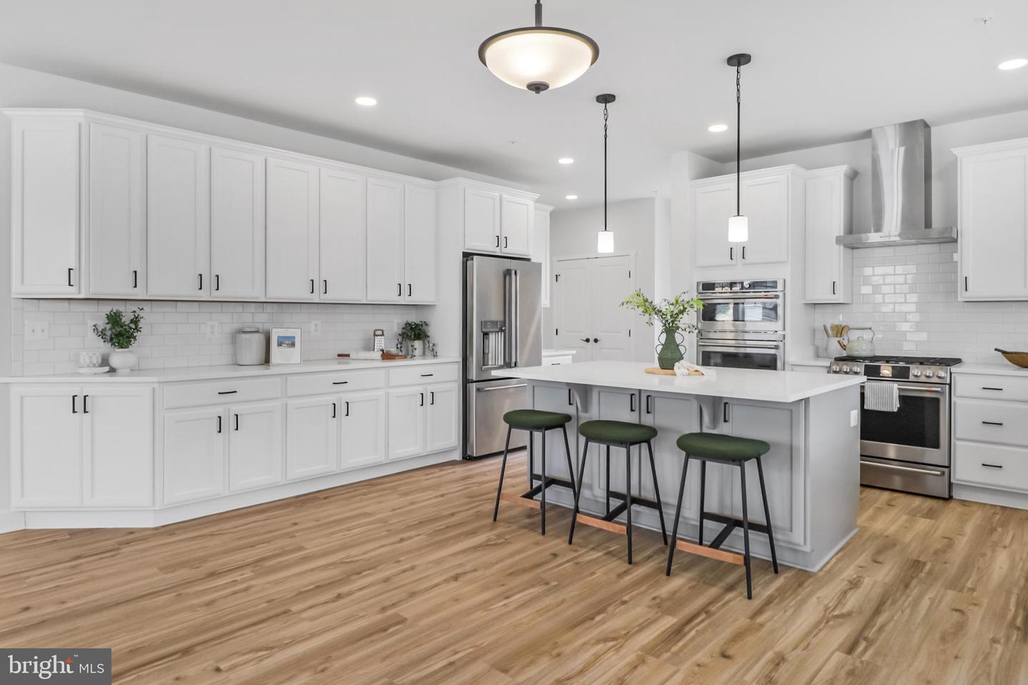 1704 Copperleaf Blvd Property Photo 7