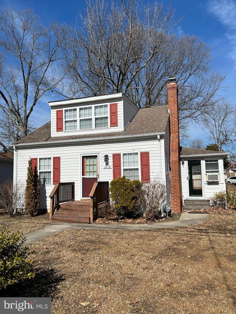 1502 Ellington Dr Property Photo
